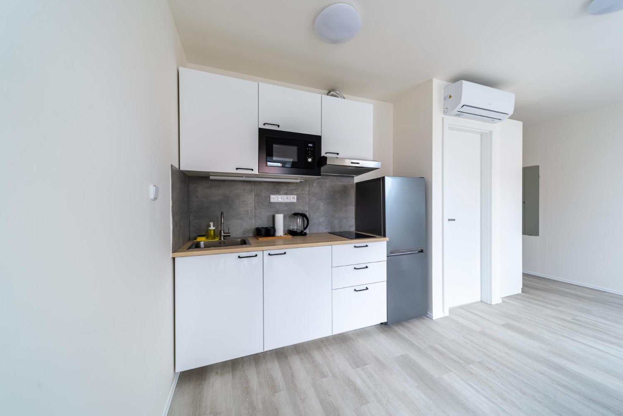 פראג Apartments Borivojova 63 מראה חיצוני תמונה