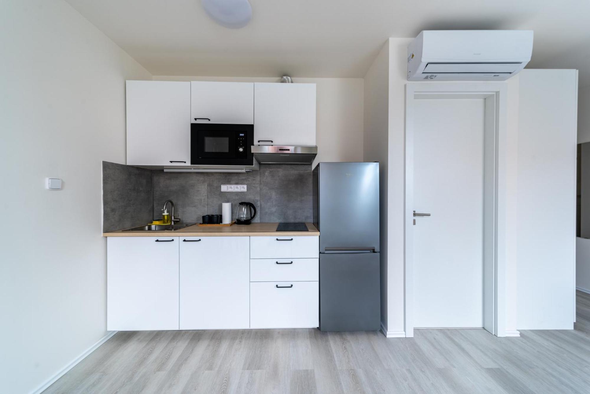 פראג Apartments Borivojova 63 מראה חיצוני תמונה
