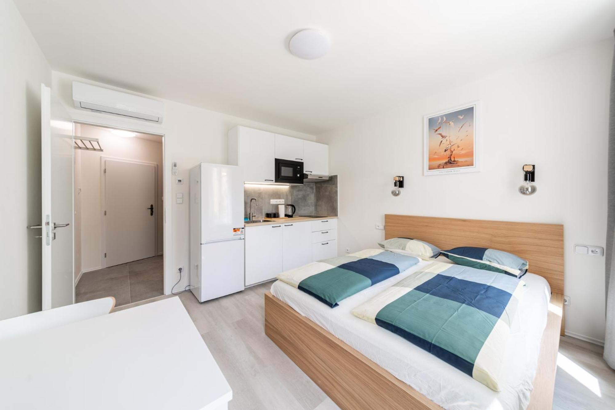 פראג Apartments Borivojova 63 מראה חיצוני תמונה